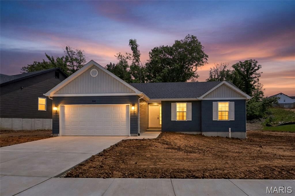 Property Photo:  840 Dogwood Way  MO 63050 