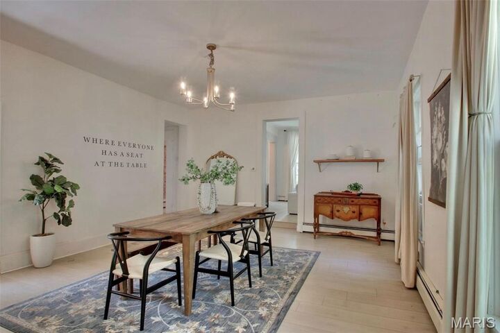Property Photo:  124 W Ross Street  MO 63461 