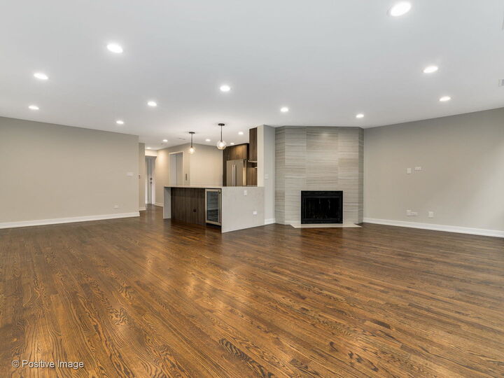Property Photo:  1241 N Dearborn Street 4  IL 60610 