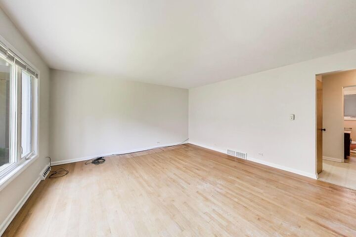 Property Photo:  4661 Brummel Street  IL 60076 