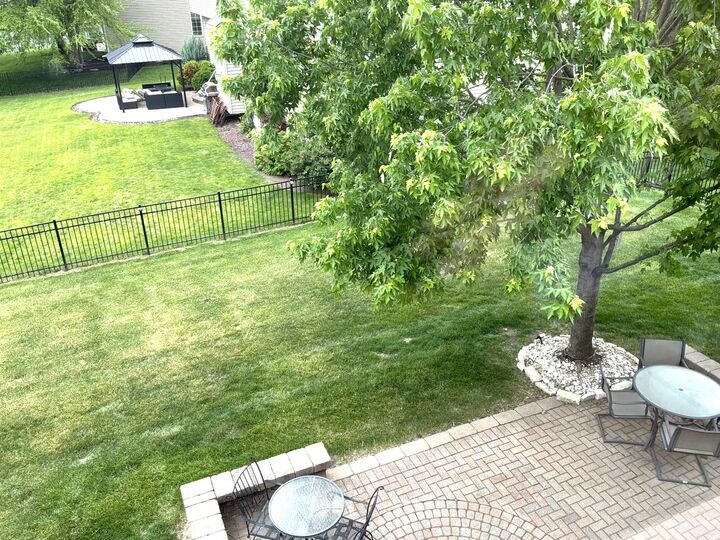 Property Photo:  24839 Thornberry Drive  IL 60544 