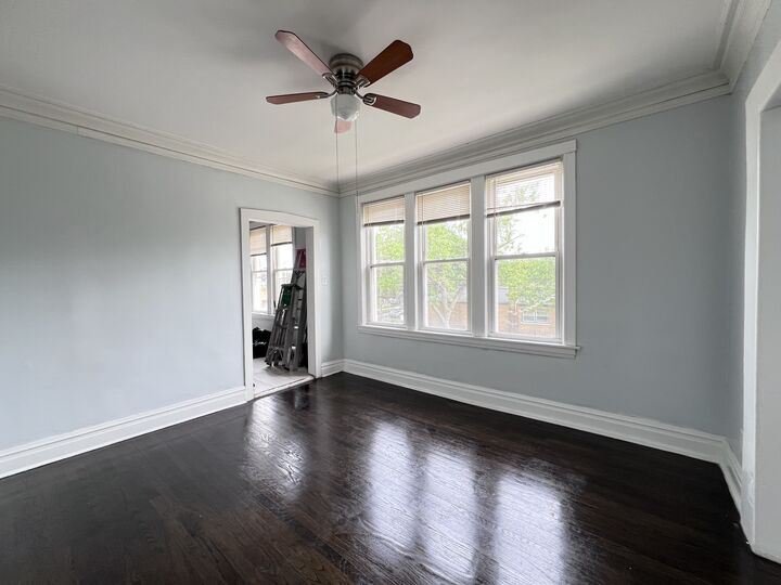 Property Photo: 8856 S Lowe Avenue 2R IL 60620