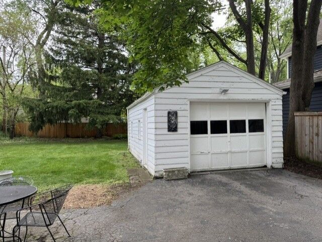 Property Photo: 352 S Wright Street IL 60540