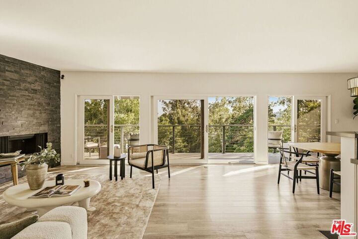 Property Photo:  2753 La Cuesta Drive  CA 90046 