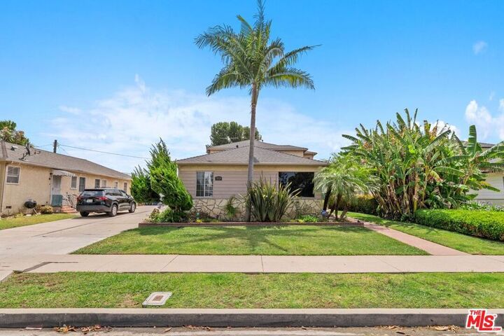 Property Photo: 7024 Kittyhawk Avenue CA 90045