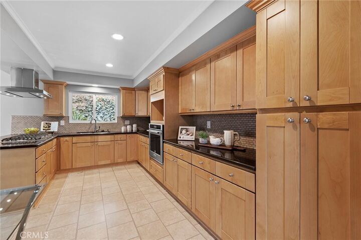 Property Photo:  2648 W Lincoln  CA 90640 