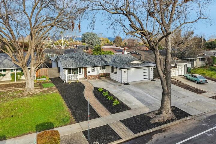 Property Photo: 2502 Meridian Avenue CA 95124