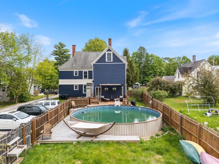 Property Photo:  7 Porter Street  ME 04281 