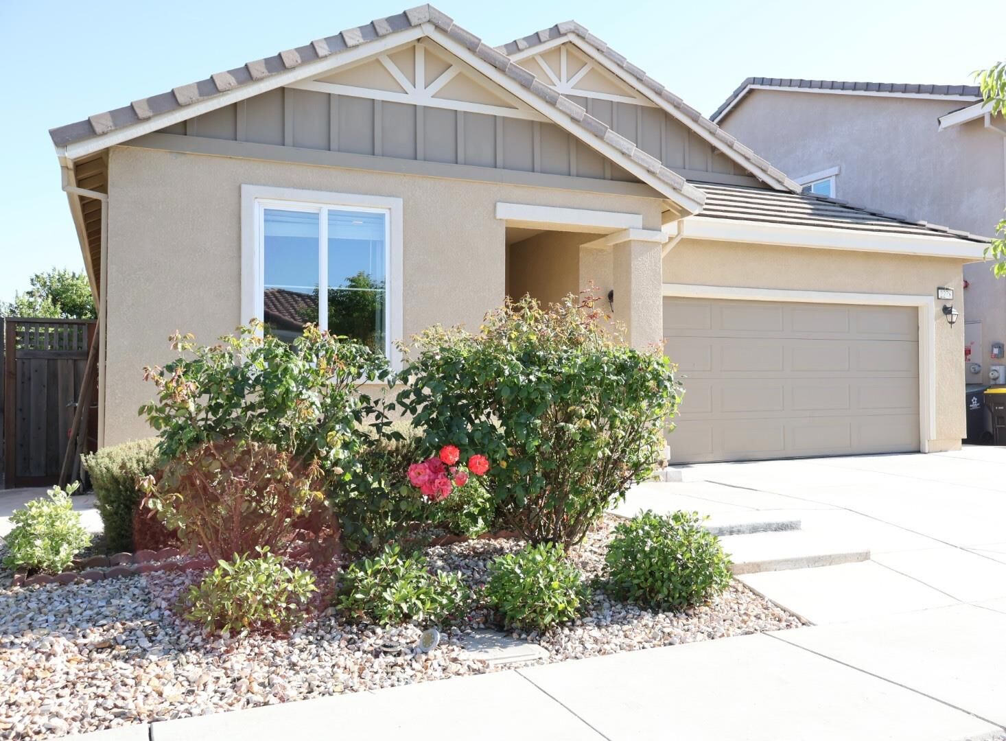 Property Photo:  2278 Middlebury Drive  CA 95330 