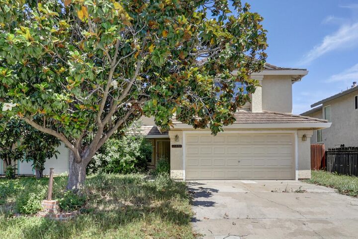 Property Photo: 6871 Carnation Avenue CA 95822
