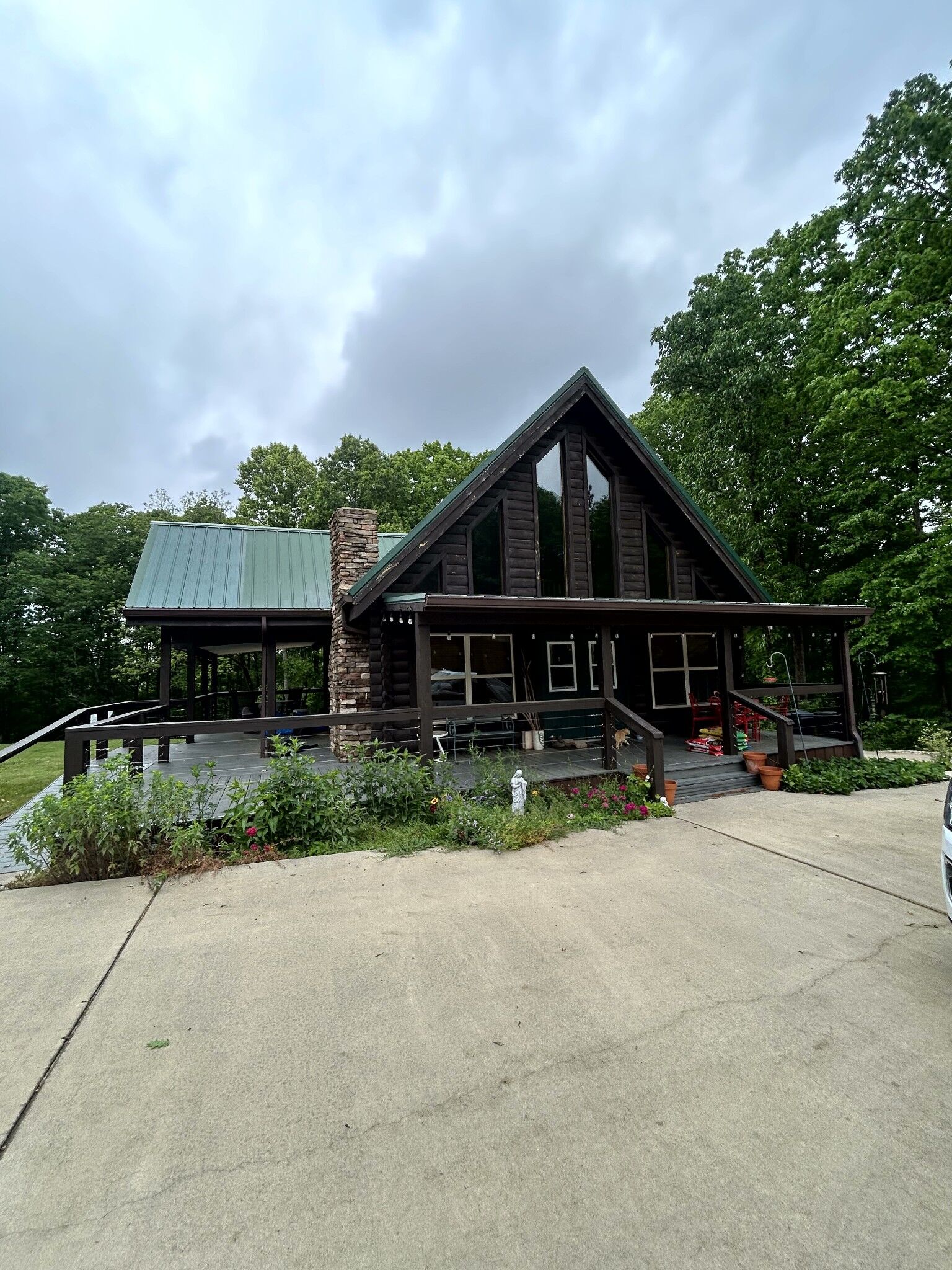 Property Photo:  262 Deerview Ln  TN 38468 
