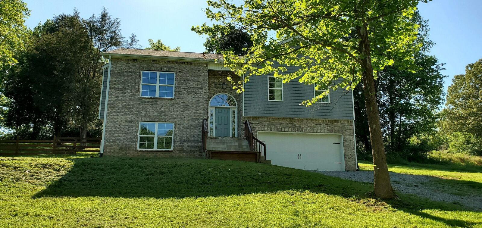 Property Photo: 2004 McMahan Hollow Rd TN 37146