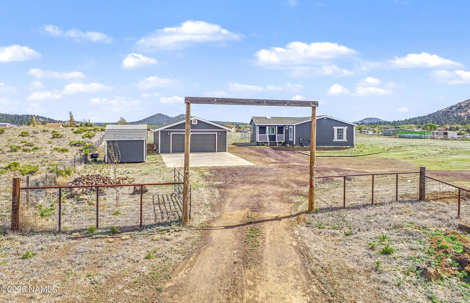 Property Photo:  7769 Emily Way  AZ 86004 
