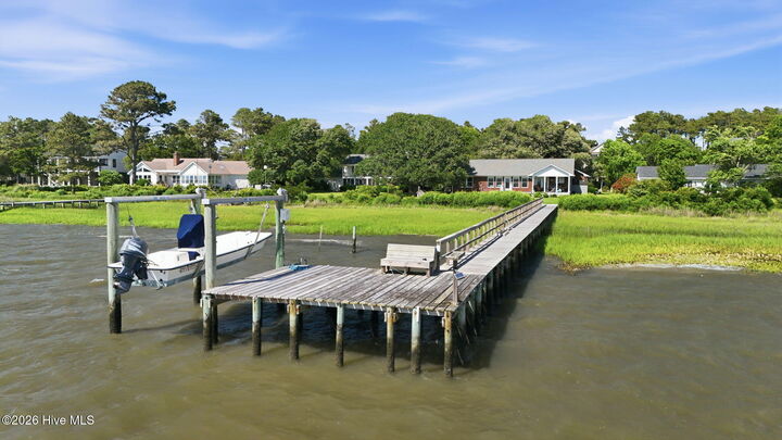 Property Photo: 221 Rudolph Drive NC 28516