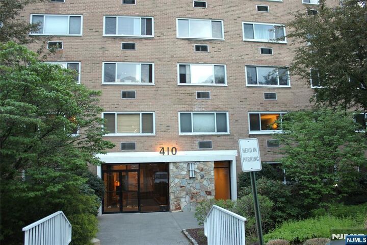 Property Photo:  410 Benedict  NJ OTHER 