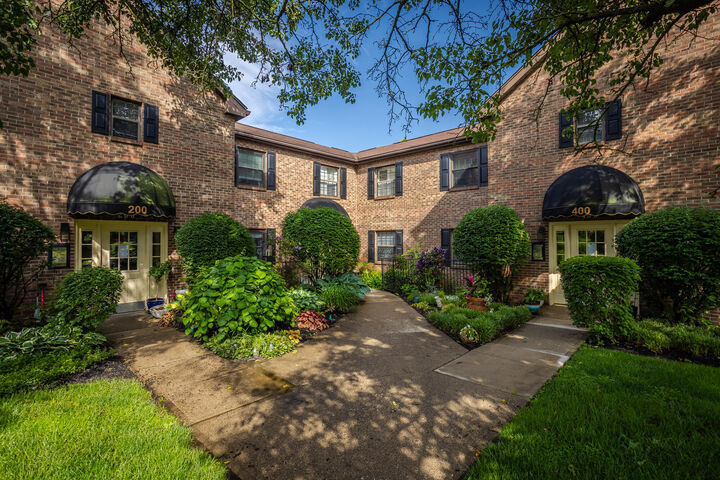 Property Photo: 400 Hill Street KY 41075