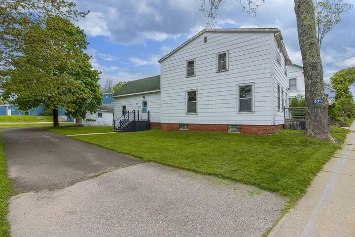 Property Photo:  335 Granville Street Street  NS B0S 1C0 