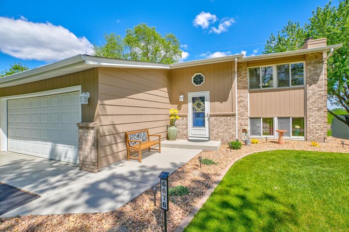 Property Photo:  6676 Sandlewood Road  MN 55125 