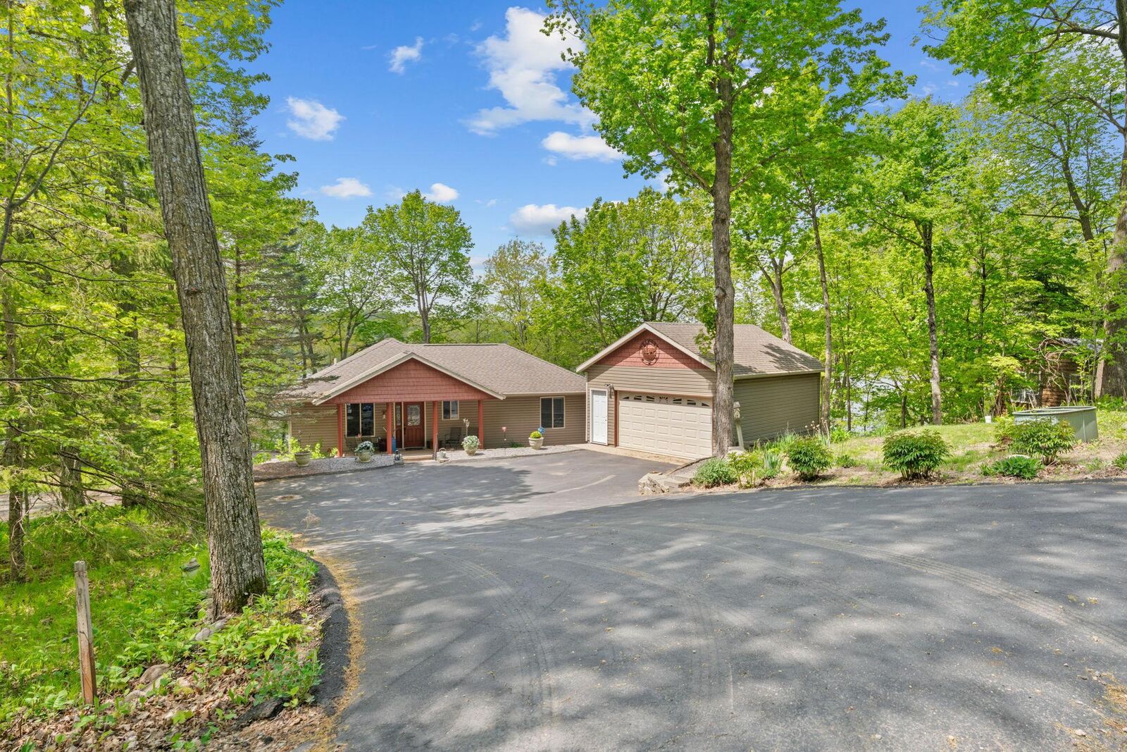 Property Photo:  10039 Amigo Trail  MN 56336 