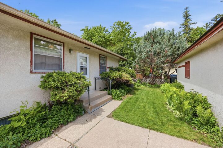 Property Photo: 2508 W 39th Street MN 55410