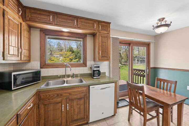 Property Photo: 1501 Woodbury Lane MN 55803
