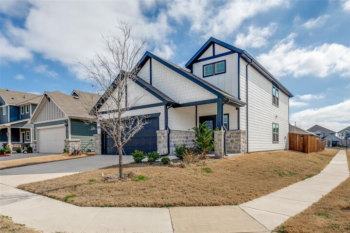 Property Photo: 2119 River Pine Road TX 75126