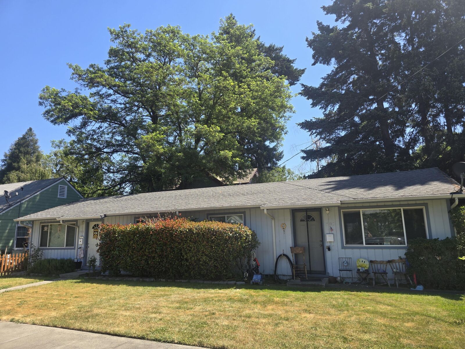 Property Photo:  703 NW 2nd Street  OR 97526 