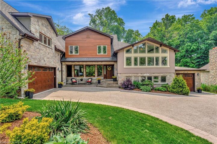 Property Photo: 11 Maple Hill Drive ON N2M 2R7