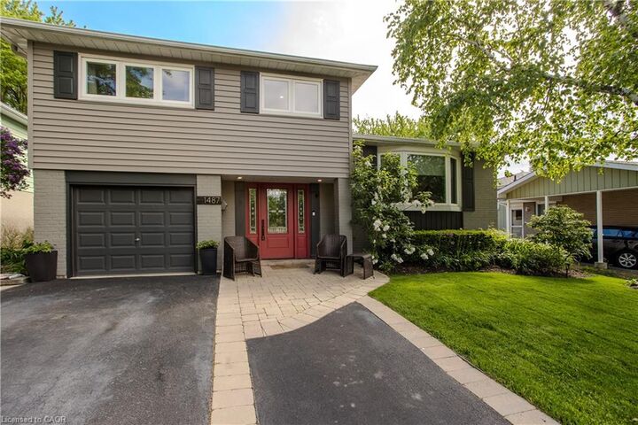 Property Photo:  1487 Rusholme Crescent  ON L7M 1M4 