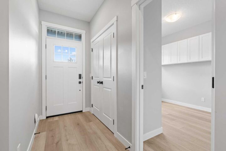 Photo de la propriété: 4618 81 Street NW AB T3B 2P6