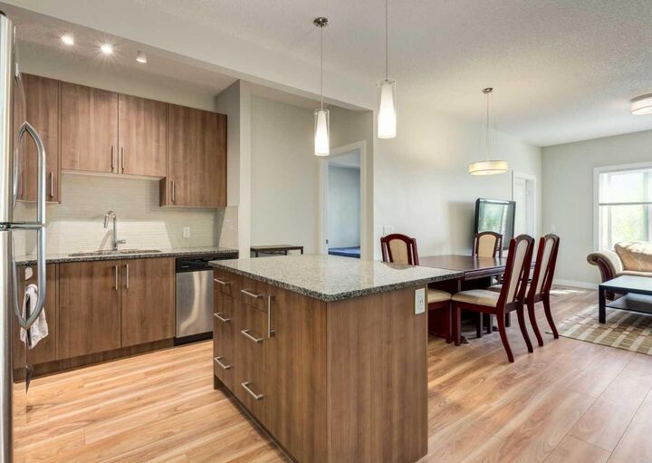 Property Photo:  4 Sage Hill Terrace NW 7  AB T3R 0W4 