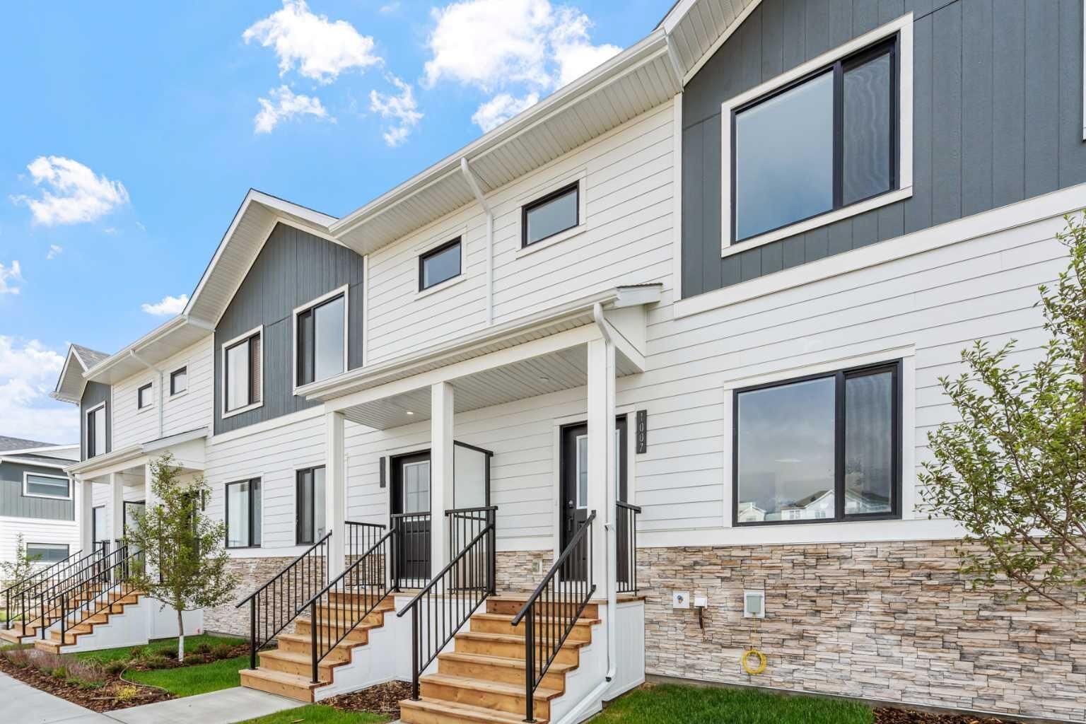 Property Photo:  25 Wildwoods Court SW 1007  AB T4B 5V7 