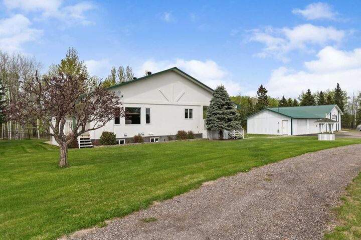 Property Photo: 101070 Township Road 594 AB T0E 0B0