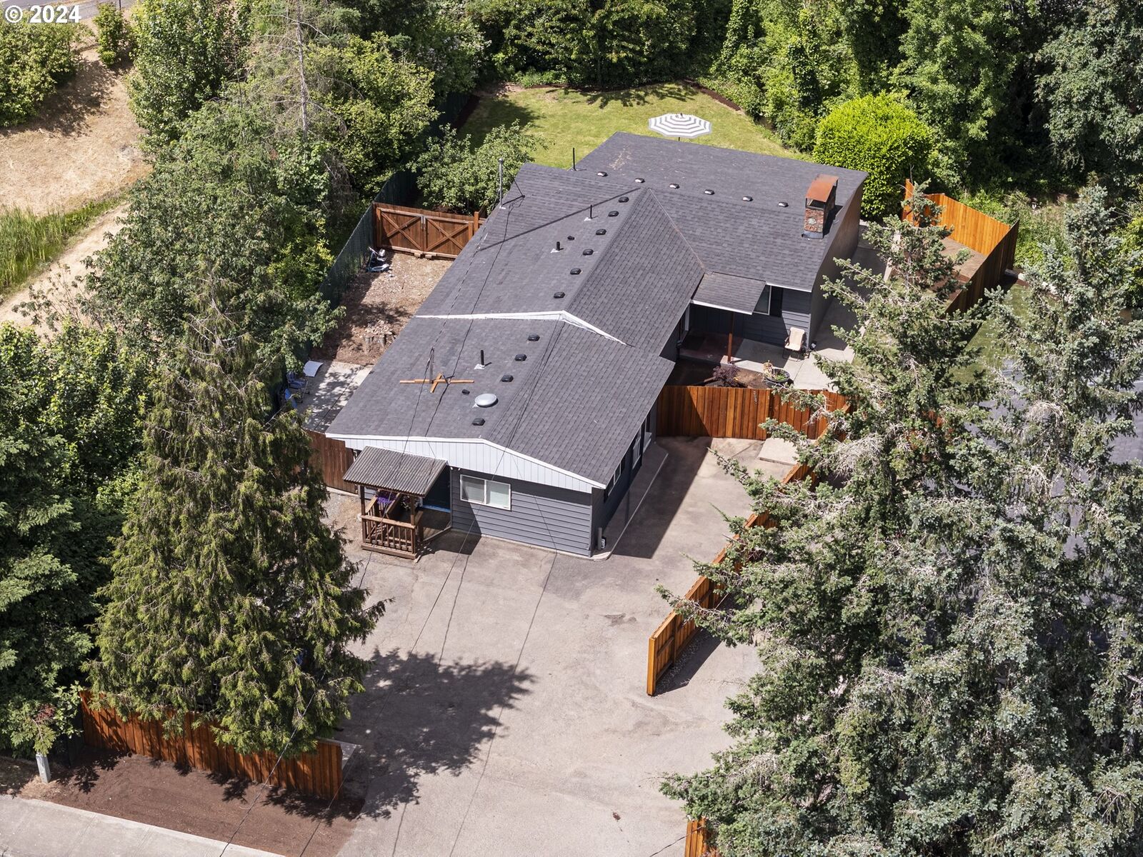Property Photo: 2916 NE 119th St WA 98686