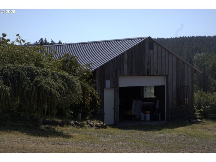 Property Photo:  55821 Wildhorse Rd  OR 97886 