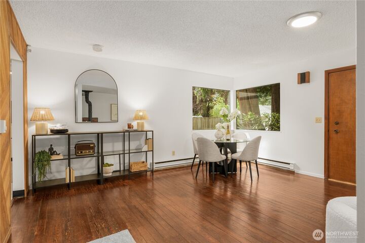 Property Photo: 13718 27th Ave NE WA 98125