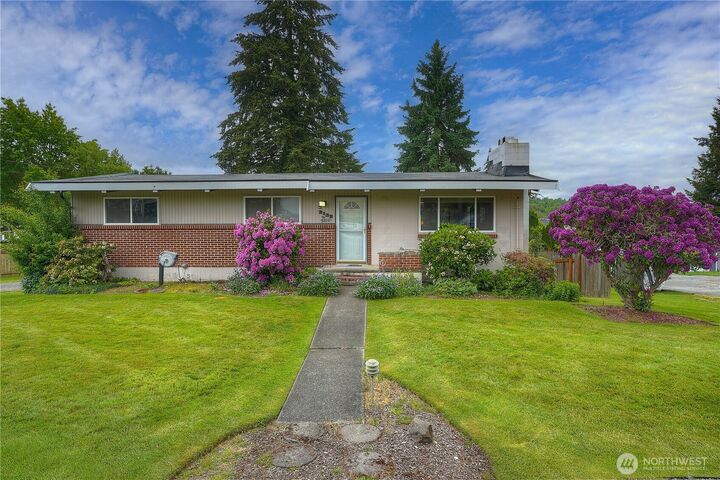 Property Photo:  2132  Firland Drive  WA 98371 
