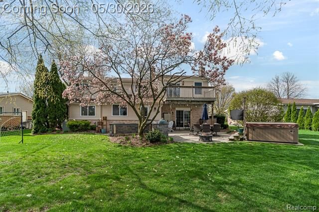 Property Photo:  1847 Lyster Lane  MI 48085 