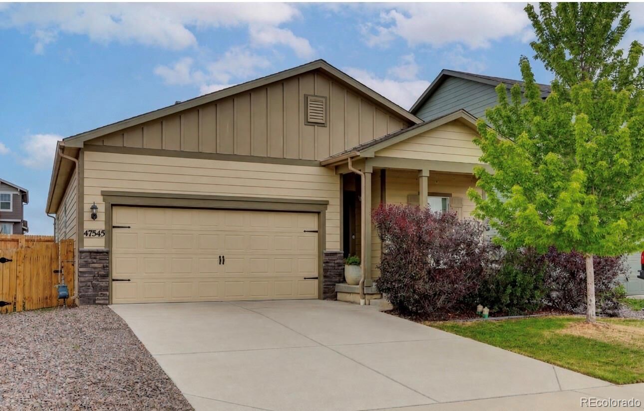 Property Photo:  47545 Clover Avenue  CO 80102 