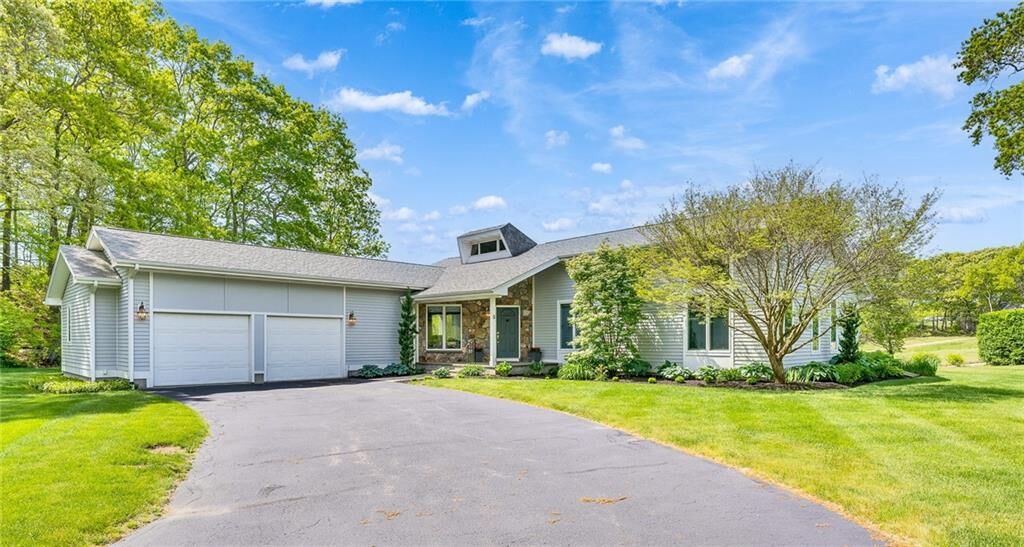 Property Photo:  5 Wicklow Road  RI 02891 