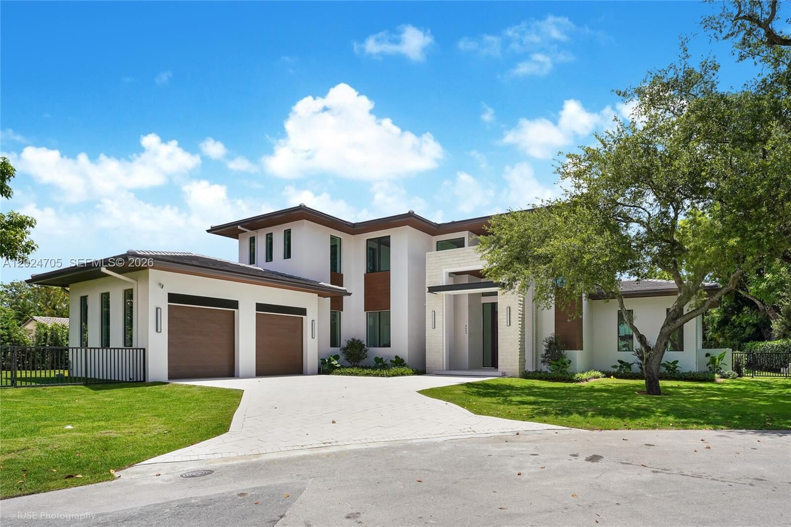 Property Photo:  9405 SW 72nd Ct  FL 33156 