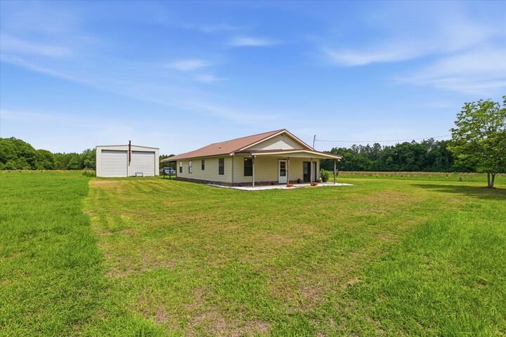 Property Photo:  1525 Myron Hart  GA 31738 
