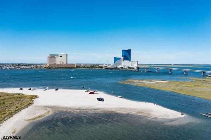 Property Photo: 10 Harbor Beach Cv NJ 08203