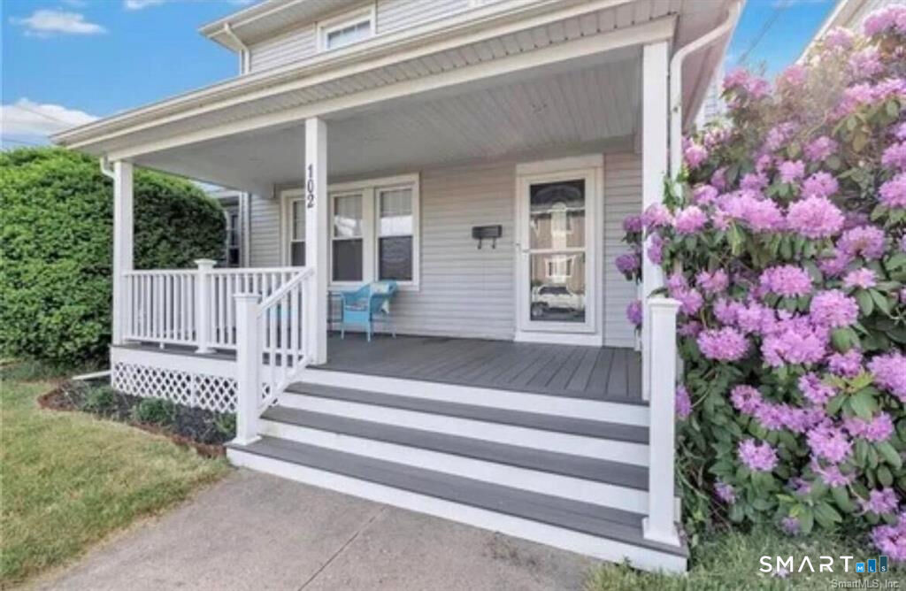Property Photo: 102 Peck Avenue CT 06516