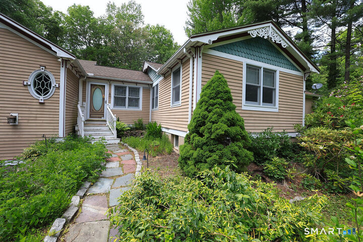 Property Photo:  7 Glenbrook Drive  CT 06092 