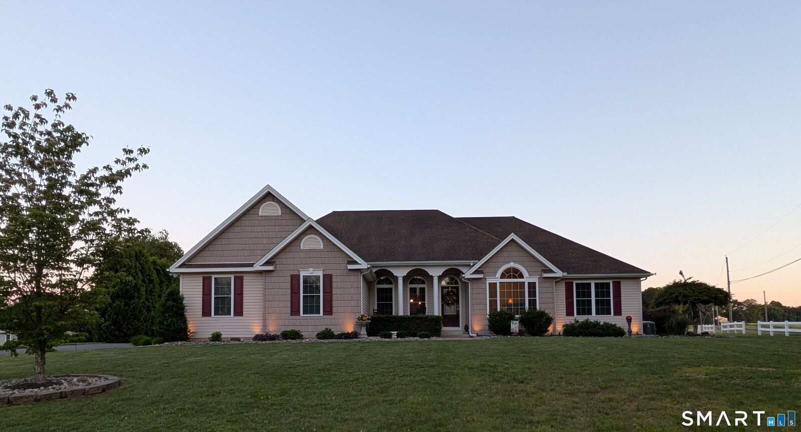 Property Photo:  2 Aspen Drive  CT 06016 