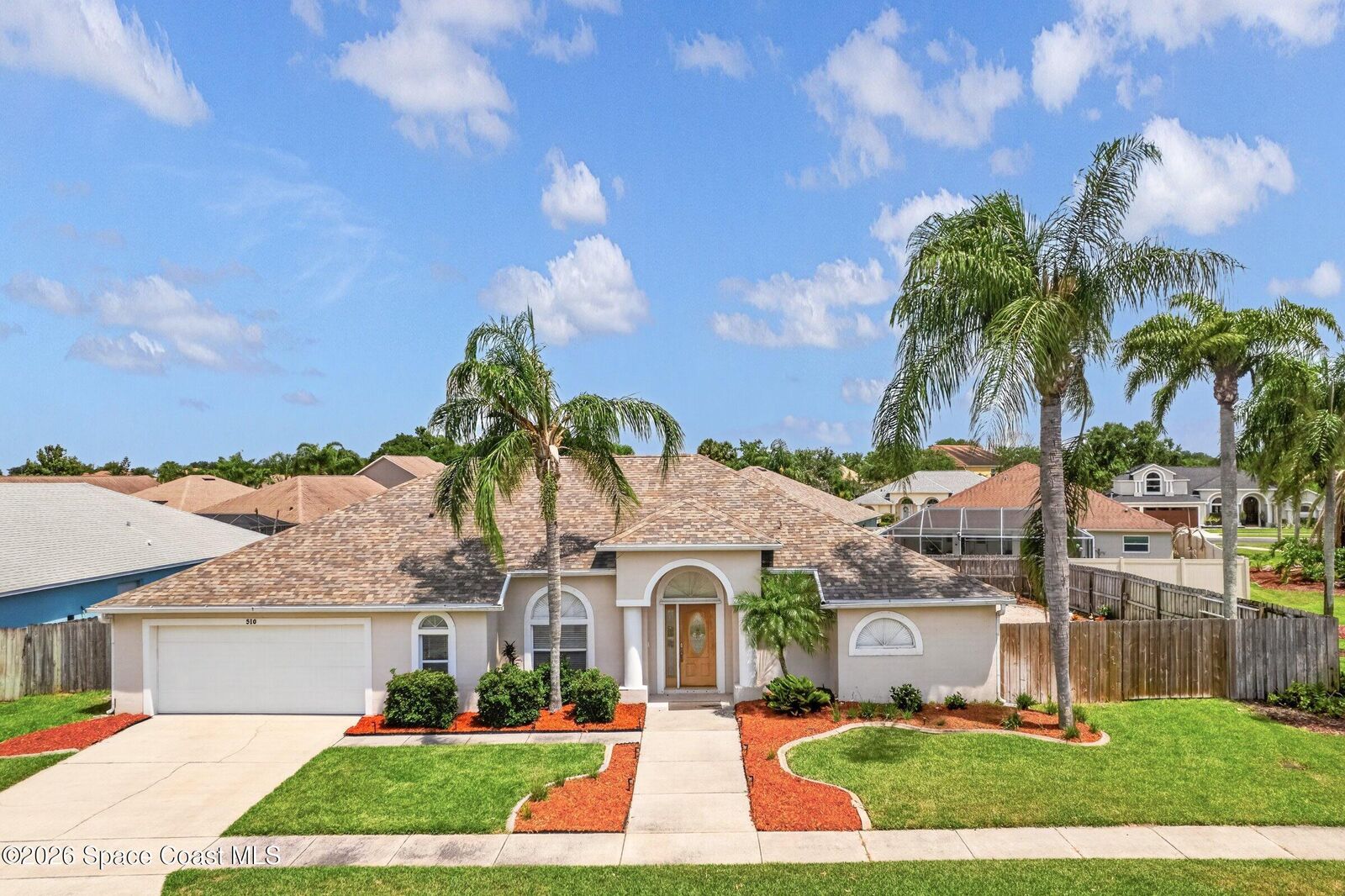 Property Photo:  510 Sunset Lakes Drive  FL 32953 