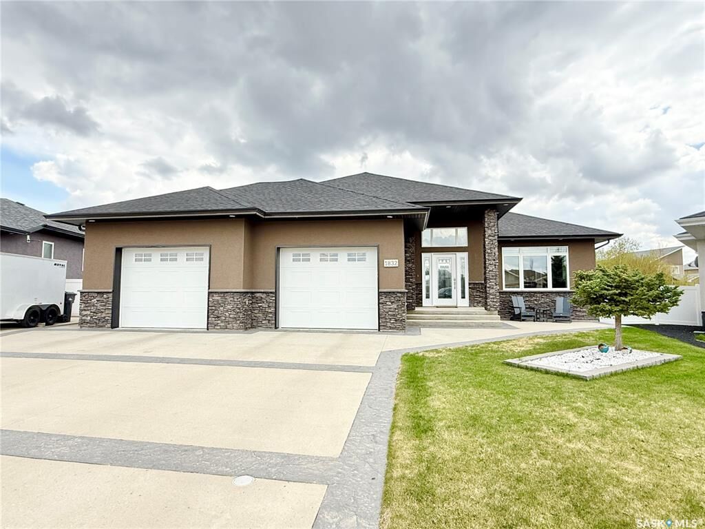Property Photo: 1832 Gordon Miles Place SK S4H 0B9
