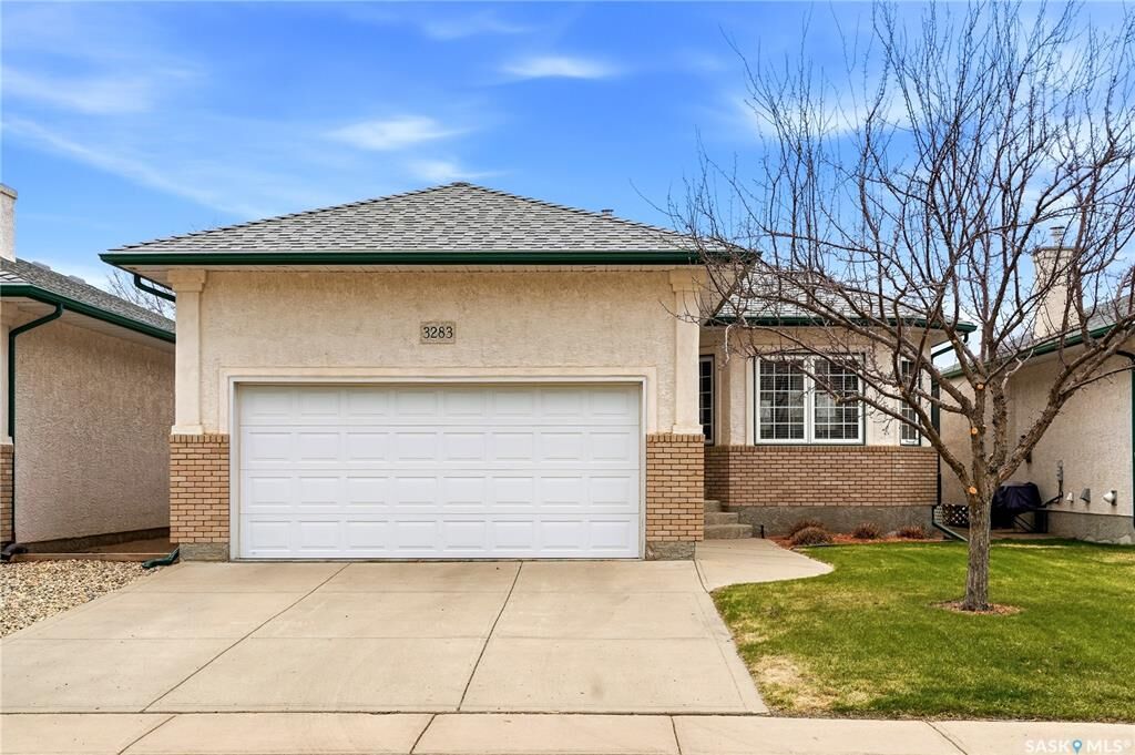 Property Photo: 3283 Thames Crescent E SK S4V 2Y1