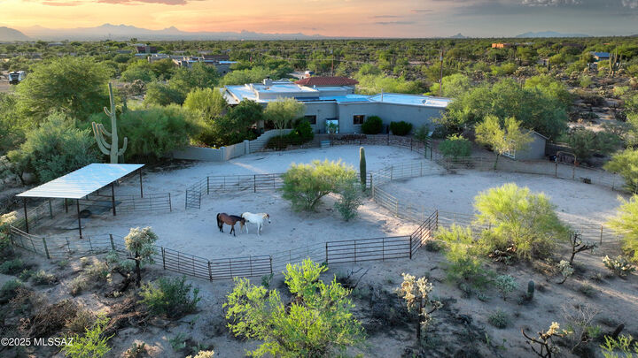 Property Photo: 5251 W Desert Falcon Lane AZ 85742